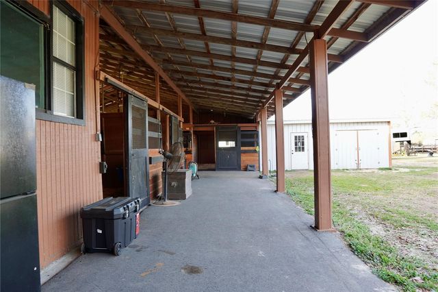 12895 NW GAINESVILLE ROAD, Reddick, FL 32686