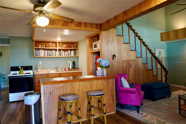 12895 NW GAINESVILLE ROAD, Reddick, FL 32686