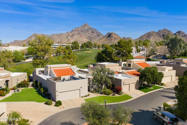 2626 E ARIZONA BILTMORE Circle 40, Phoenix, AZ 85016