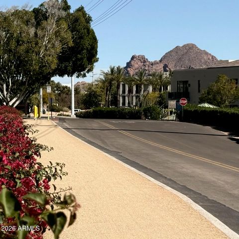 2626 E ARIZONA BILTMORE Circle 40, Phoenix, AZ 85016