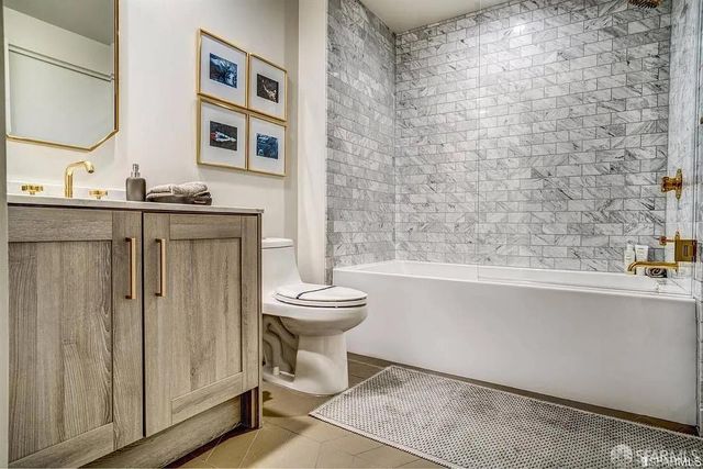 401 Harrison Street 18B, San Francisco, CA 94105