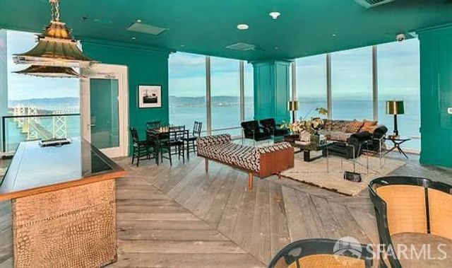 401 Harrison Street 18B, San Francisco, CA 94105