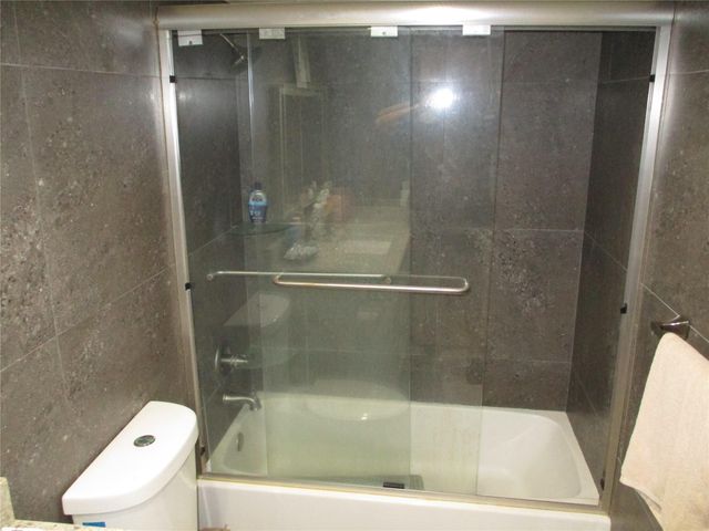 7361 Granville Drive 303, Tamarac, FL 33321