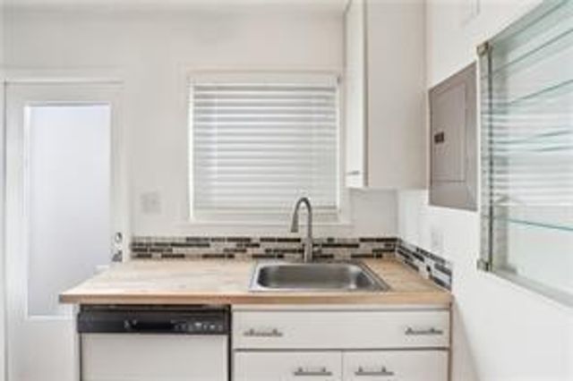 3510 Roswell Road NW J3, Atlanta, GA 30305