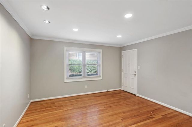 3510 Roswell Road NW J3, Atlanta, GA 30305