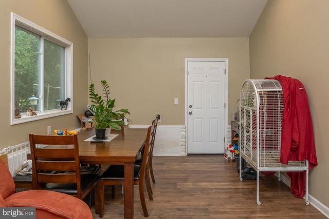 5013 CIRCLE DR, Harrisburg, PA 17112