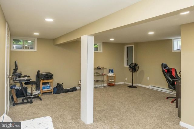 5013 CIRCLE DR, Harrisburg, PA 17112