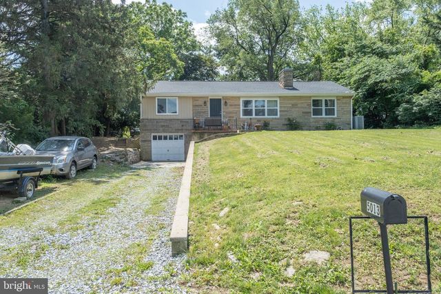5013 CIRCLE DR, Harrisburg, PA 17112