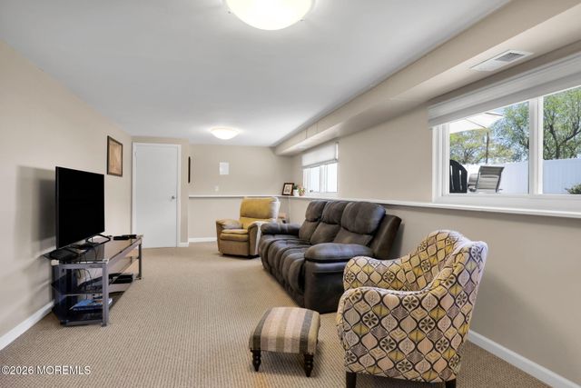 23 Coral Drive, Hazlet, NJ 07730