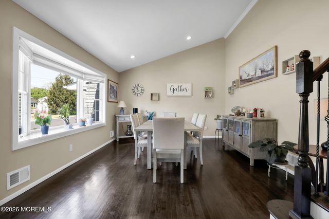 23 Coral Drive, Hazlet, NJ 07730