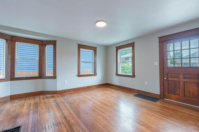 2010 Sherman Avenue, Middletown, OH 45044