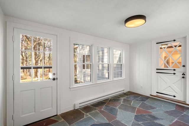 262 Cochituate Rd, Wayland, MA 01778