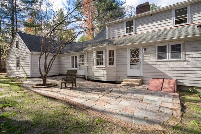 262 Cochituate Rd, Wayland, MA 01778