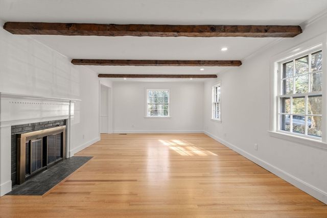 262 Cochituate Rd, Wayland, MA 01778