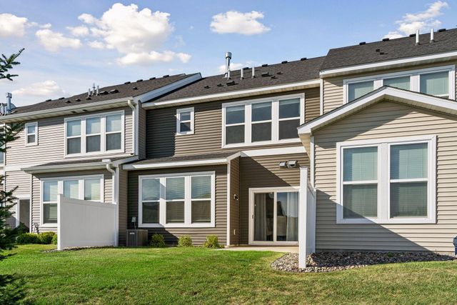 9653 4th Street Lane N, Lake Elmo, MN 55042