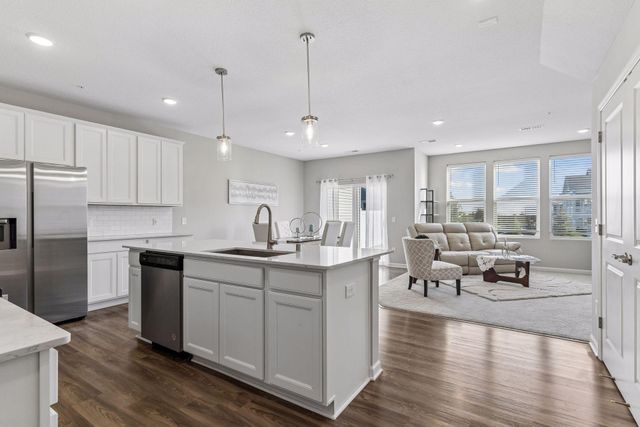 9653 4th Street Lane N, Lake Elmo, MN 55042