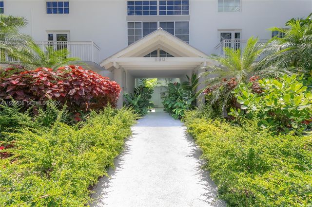 290 Sunrise Dr 3-F, Key Biscayne, FL 33149