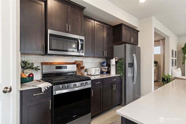 1607 NE Calavista Street, Poulsbo, WA 98370