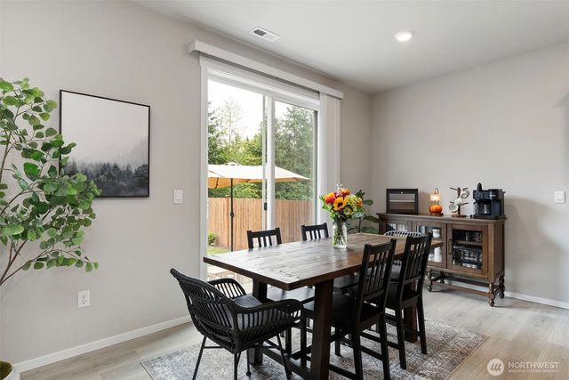 1607 NE Calavista Street, Poulsbo, WA 98370