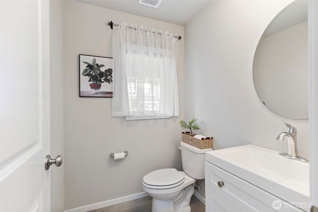 1607 NE Calavista Street, Poulsbo, WA 98370