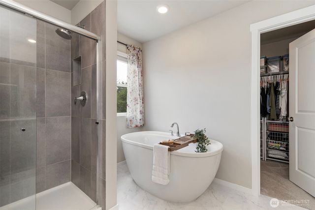 1607 NE Calavista Street, Poulsbo, WA 98370