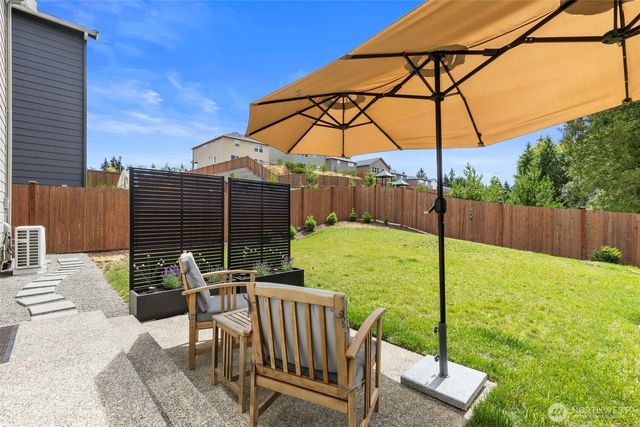 1607 NE Calavista Street, Poulsbo, WA 98370