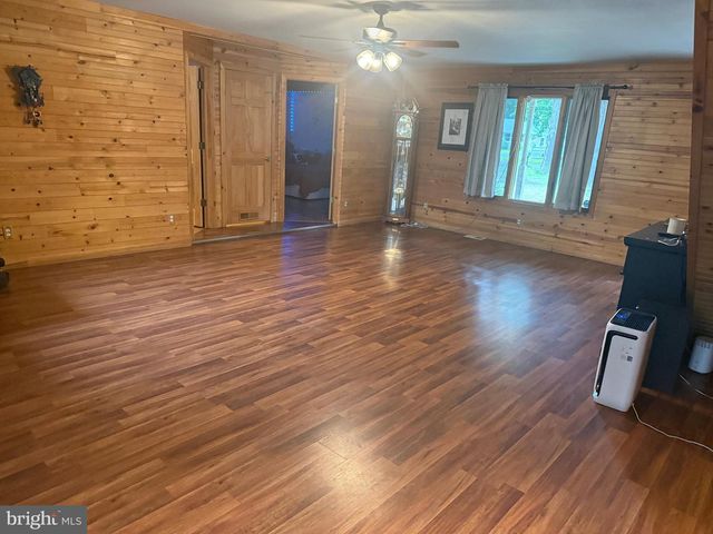 1243 GARRY AVE, Vineland, NJ 08361