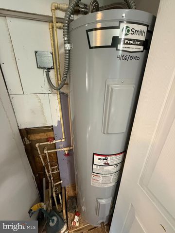 1243 GARRY AVE, Vineland, NJ 08361