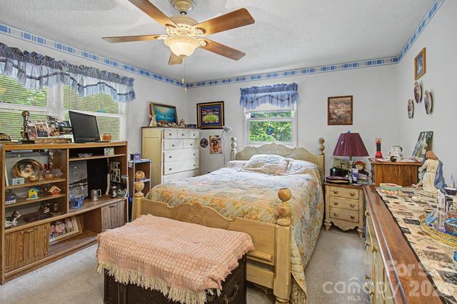 175 Pine Cove Lane, Alexander, NC 28701