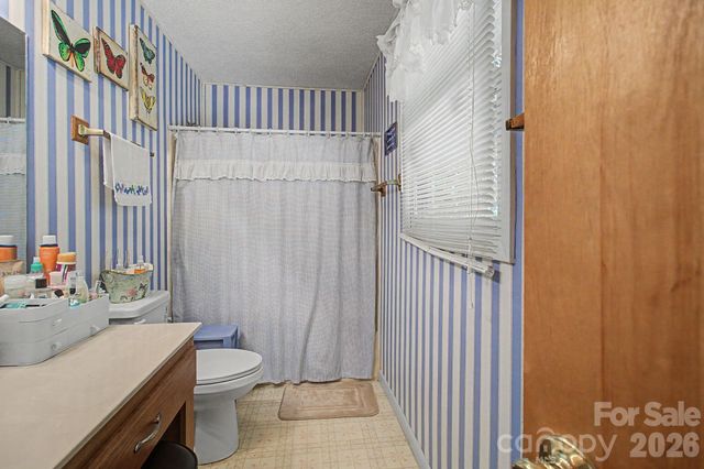 175 Pine Cove Lane, Alexander, NC 28701