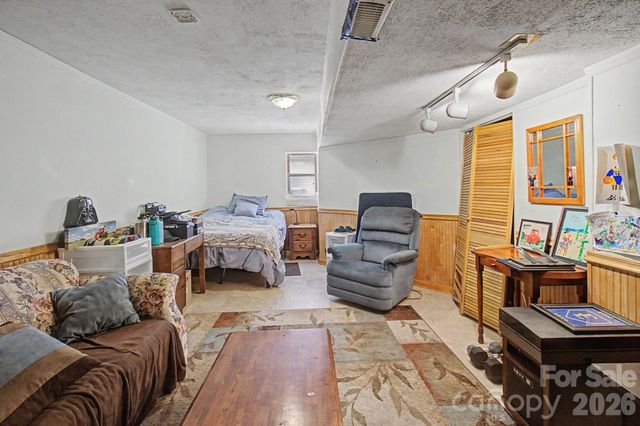 175 Pine Cove Lane, Alexander, NC 28701