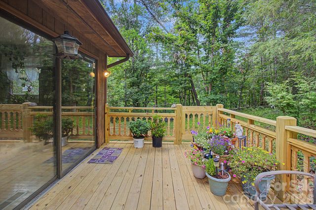 175 Pine Cove Lane, Alexander, NC 28701