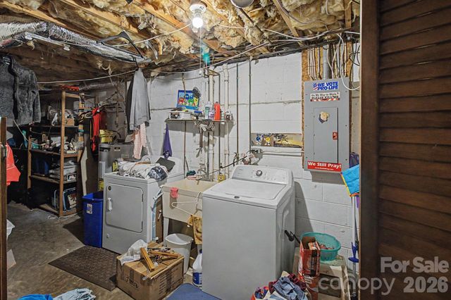 175 Pine Cove Lane, Alexander, NC 28701
