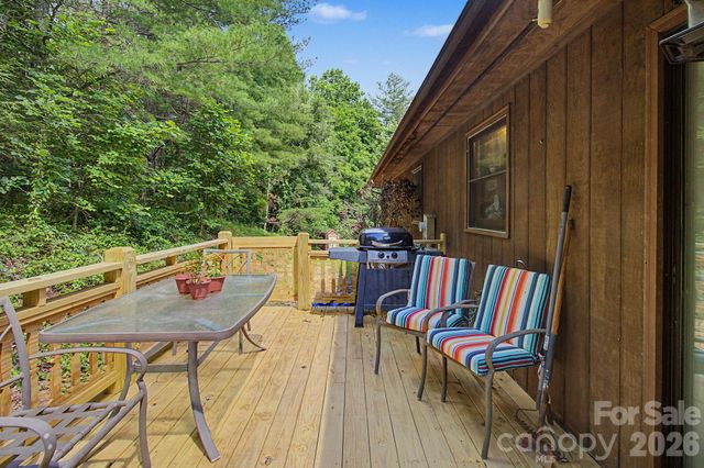 175 Pine Cove Lane, Alexander, NC 28701