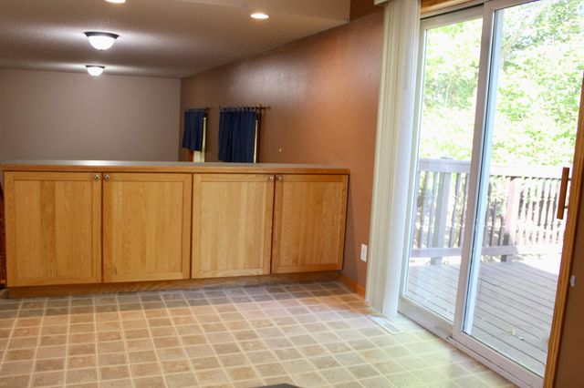 322 Oriole Avenue N, Thief River Falls, MN 56701