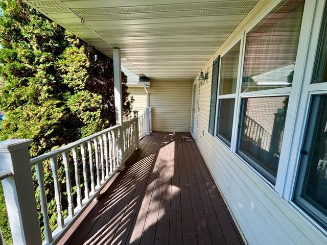 322 Oriole Avenue N, Thief River Falls, MN 56701