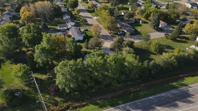 322 Oriole Avenue N, Thief River Falls, MN 56701