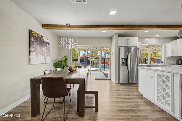 8307 E RANCHO VISTA Drive, Scottsdale, AZ 85251