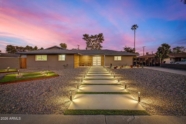 8307 E RANCHO VISTA Drive, Scottsdale, AZ 85251