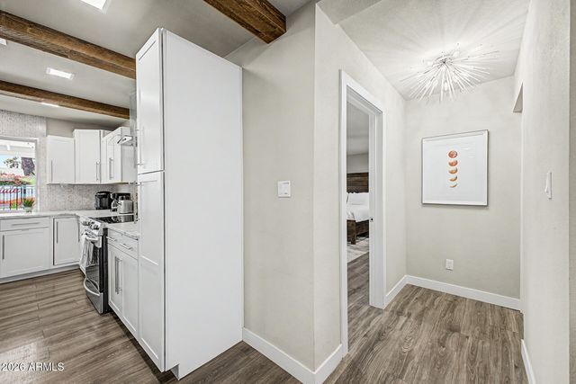8307 E RANCHO VISTA Drive, Scottsdale, AZ 85251