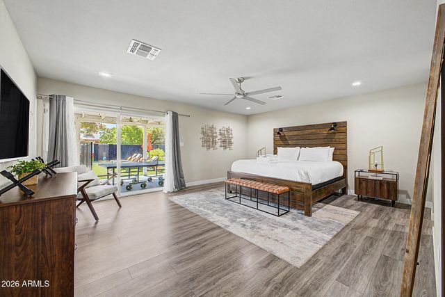 8307 E RANCHO VISTA Drive, Scottsdale, AZ 85251