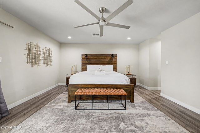 8307 E RANCHO VISTA Drive, Scottsdale, AZ 85251