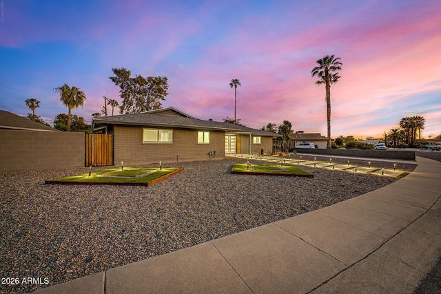8307 E RANCHO VISTA Drive, Scottsdale, AZ 85251