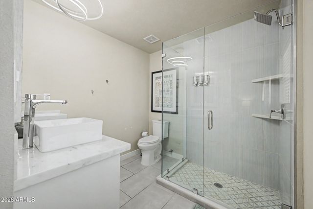 8307 E RANCHO VISTA Drive, Scottsdale, AZ 85251