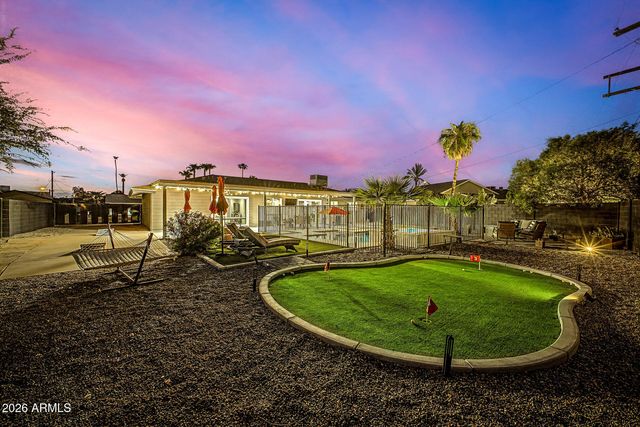 8307 E RANCHO VISTA Drive, Scottsdale, AZ 85251