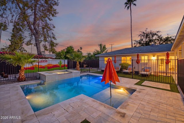 8307 E RANCHO VISTA Drive, Scottsdale, AZ 85251