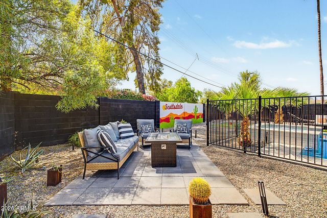 8307 E RANCHO VISTA Drive, Scottsdale, AZ 85251