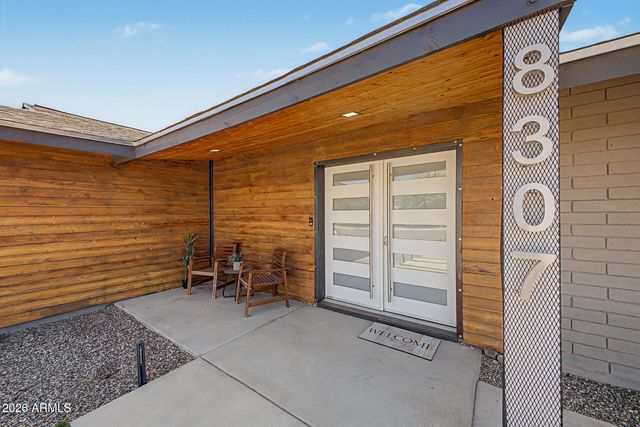 8307 E RANCHO VISTA Drive, Scottsdale, AZ 85251