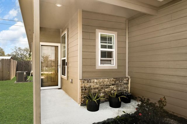 6754 Hobby Wind Ridge Drive, Houston, TX 77075