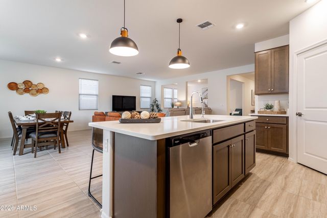 17146 W RUNNING DEER Trail, Surprise, AZ 85387